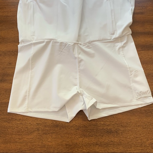 G/FORE Effortless Skort - size large - Picture 9 of 14